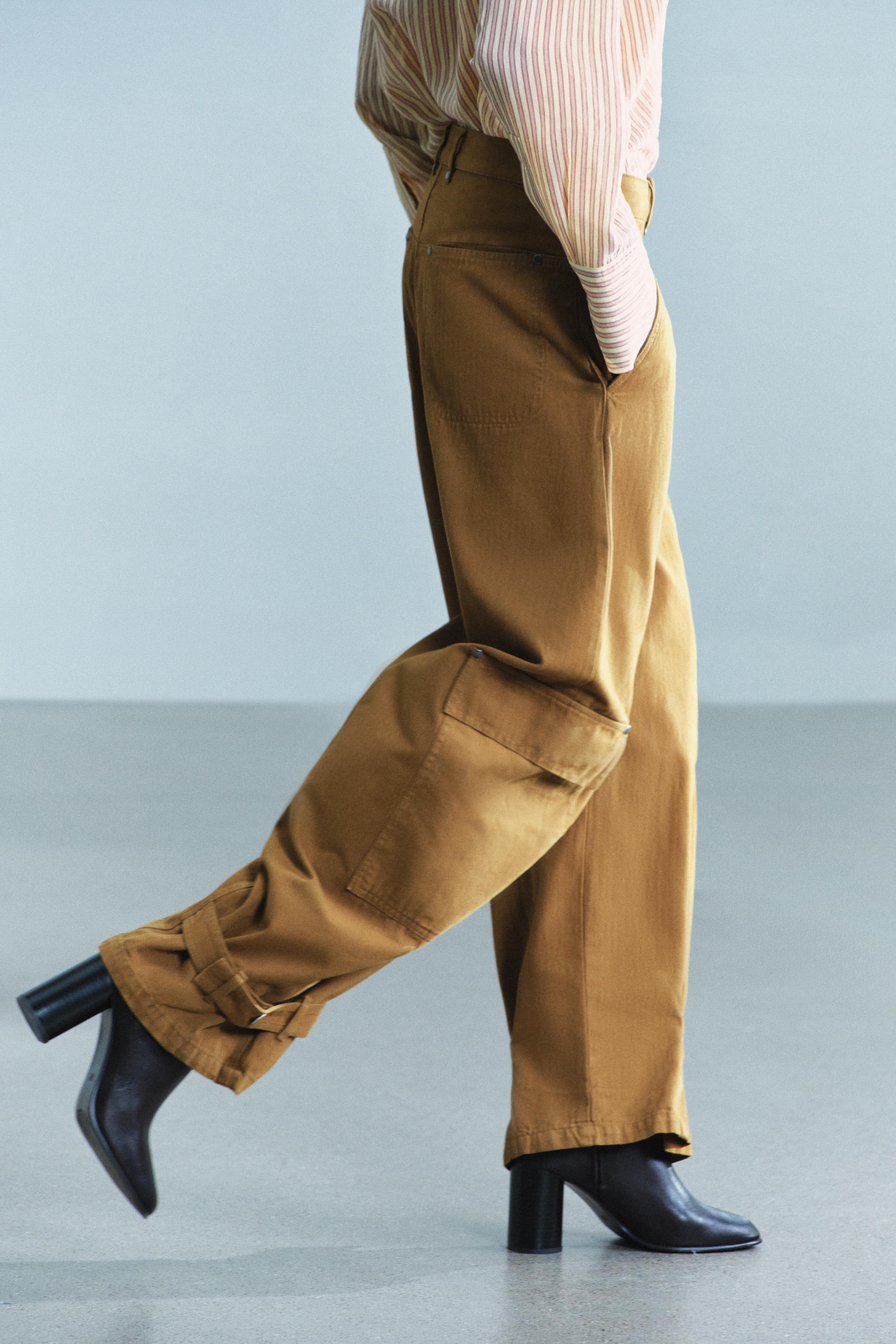 ZW COLLECTION BARREL CARGO PANTS